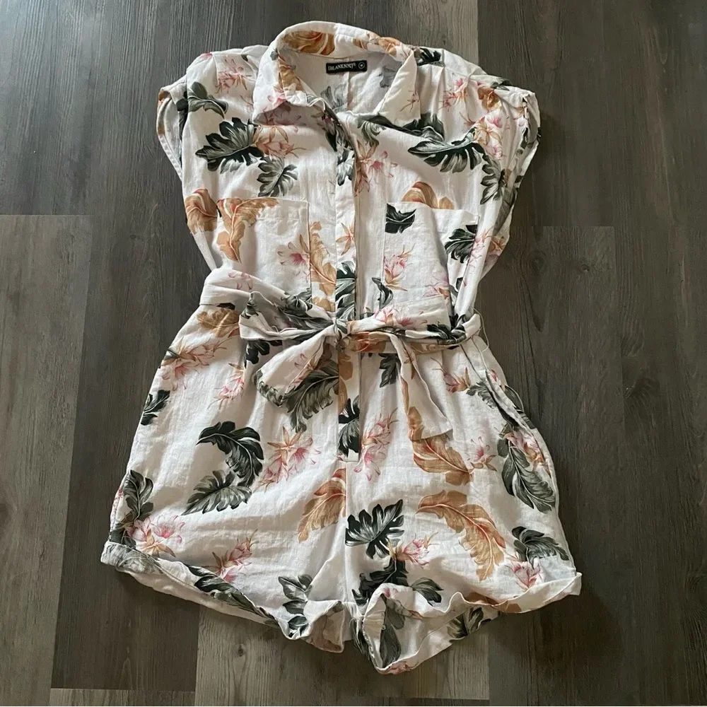 Blank NYC Garden Party Romper Floral Button Front Medium Linen Viscose - Picture 4 of 12